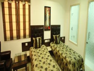 Hotel Surya Prime Kota  Ngoại thất bức ảnh